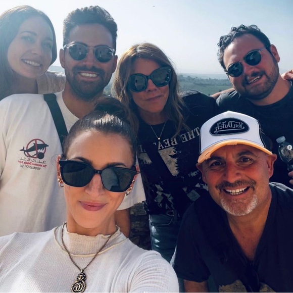 Meet your Posher, Samantha - Picture 3 of 9